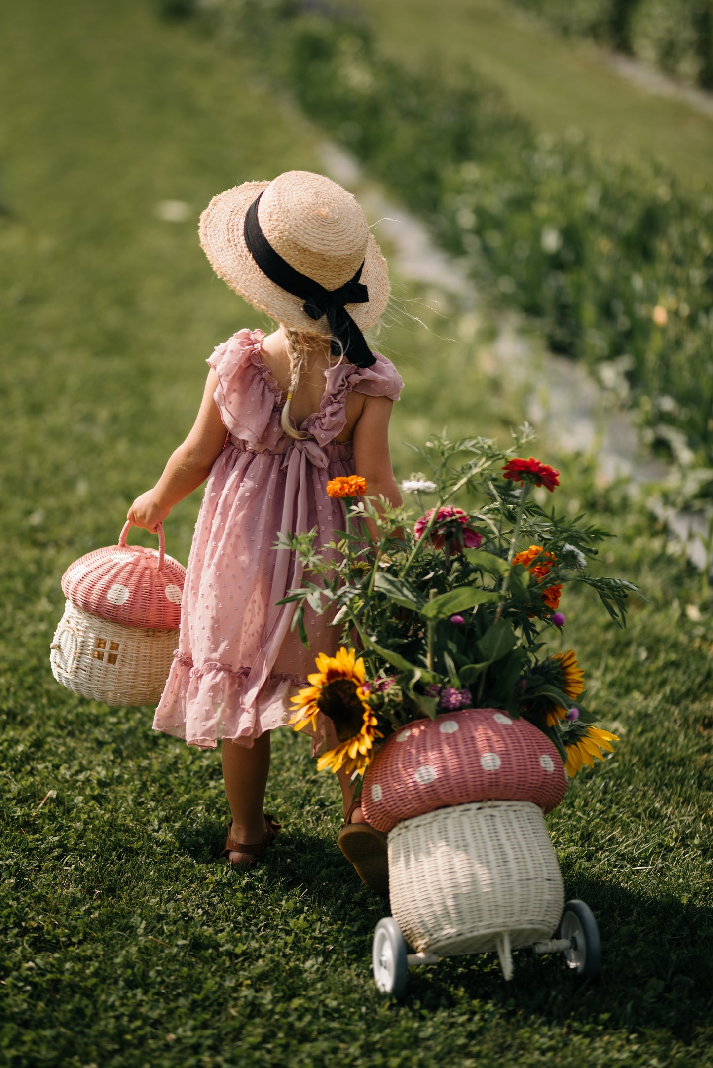 Olli Ella Rattan Mushroom Basket - Musk