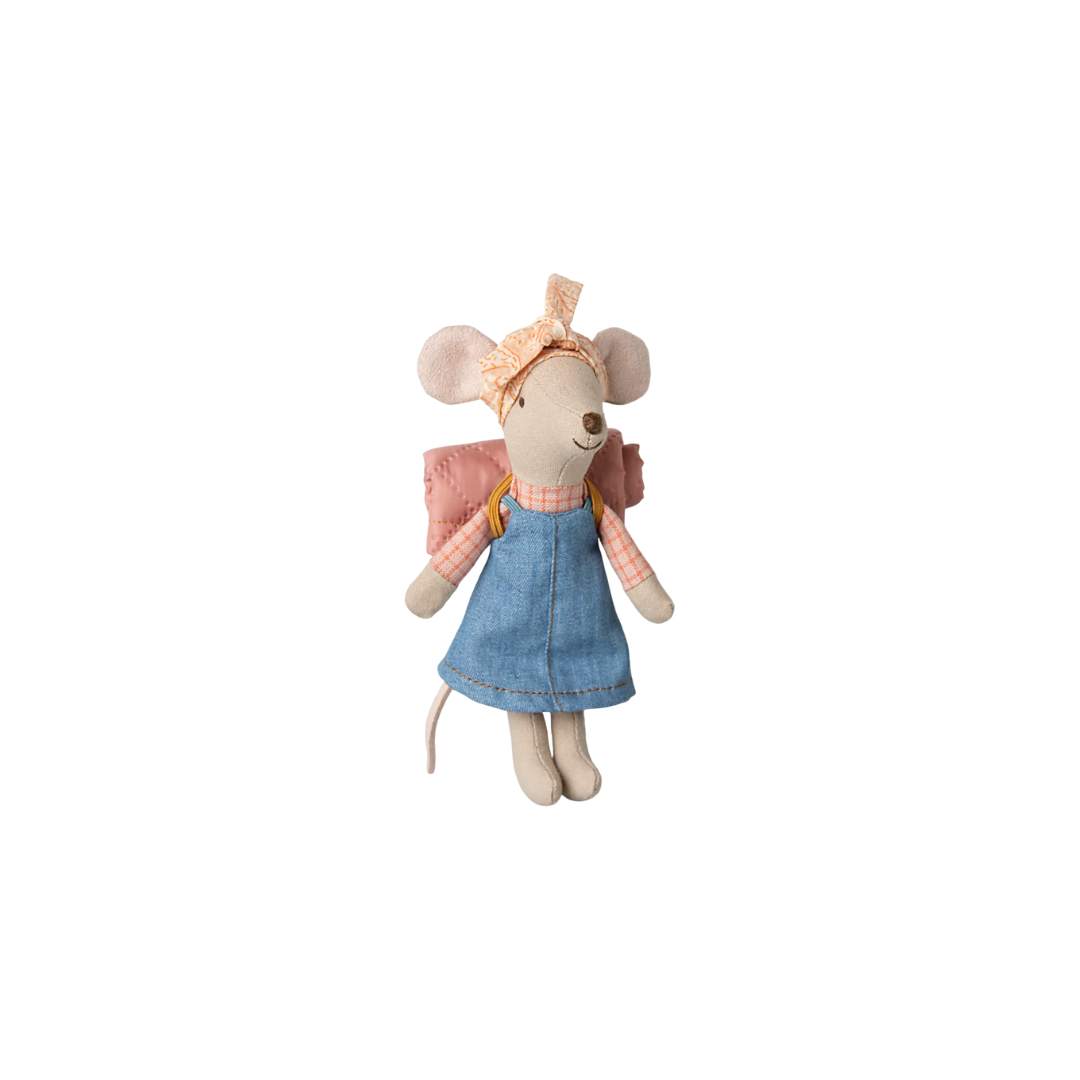 Maileg big sister hiker mouse with pink sleeping back, denim dress and bow in her hair. From Maileg SS25 collection